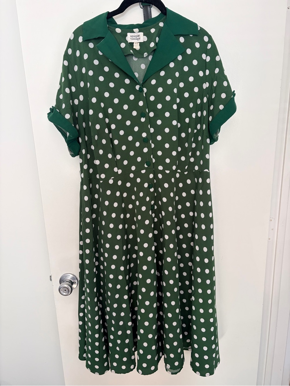Unique Vintage Green Polka Dot Shirt Dress 1X 16 Belted Retro Midi Pockets